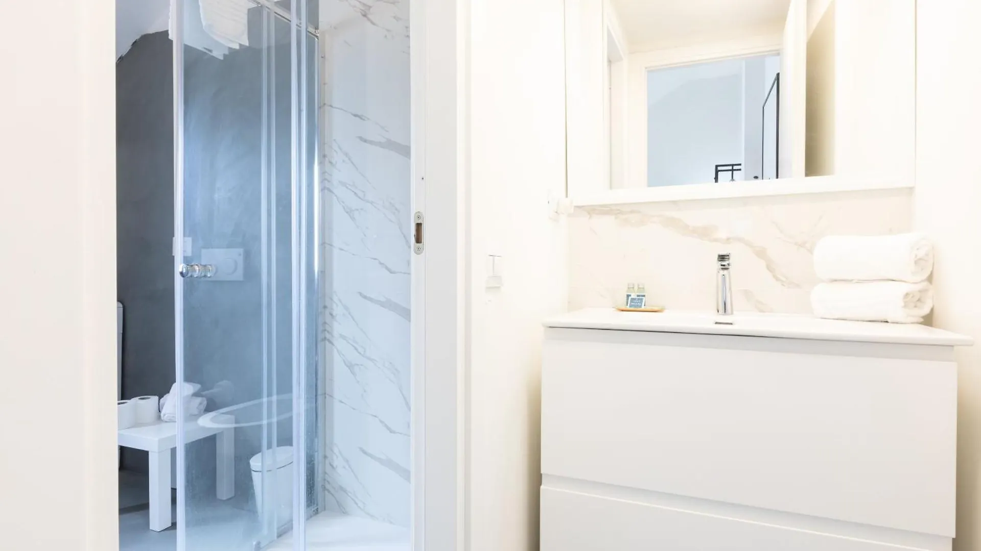 Apartment Collection Citylife Suites With Terrace - Top Collection Milan Italy